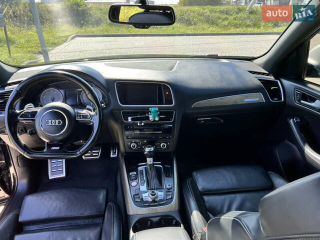 Чорний Ауді SQ5, об'ємом двигуна 3 л та пробігом 347 тис. км за 15599 $, фото 64 на Automoto.ua