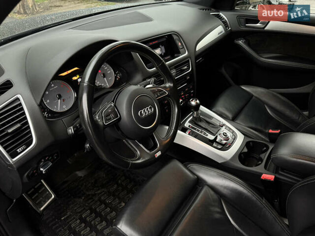 Чорний Ауді SQ5, об'ємом двигуна 2.97 л та пробігом 245 тис. км за 24999 $, фото 25 на Automoto.ua