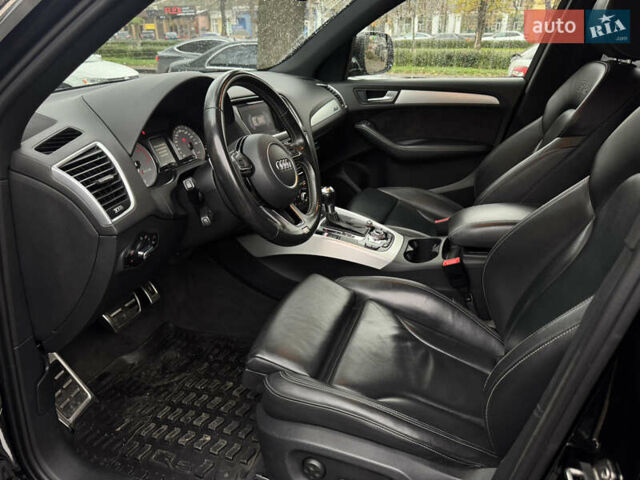 Чорний Ауді SQ5, об'ємом двигуна 2.97 л та пробігом 245 тис. км за 24999 $, фото 22 на Automoto.ua