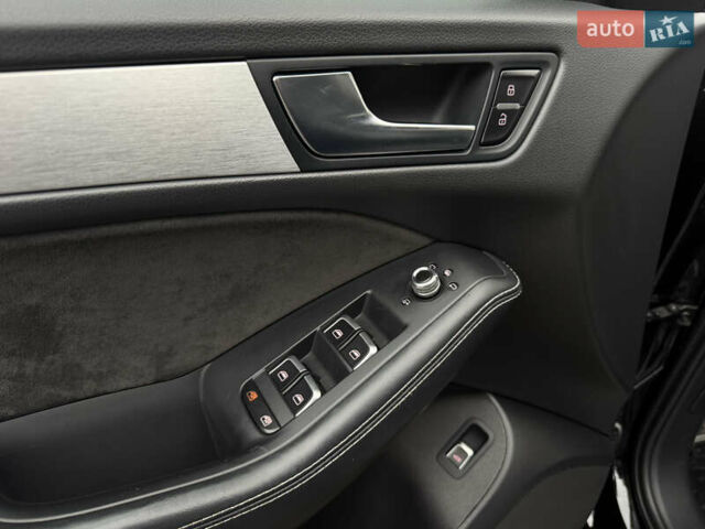 Чорний Ауді SQ5, об'ємом двигуна 2.97 л та пробігом 245 тис. км за 24999 $, фото 21 на Automoto.ua