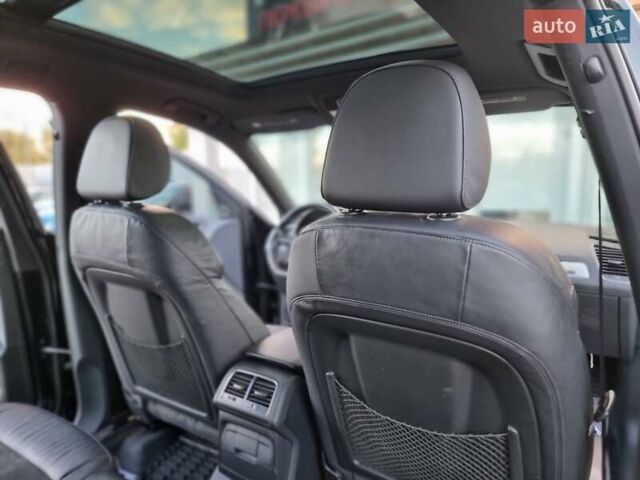 Чорний Ауді SQ5, об'ємом двигуна 3 л та пробігом 127 тис. км за 19500 $, фото 84 на Automoto.ua