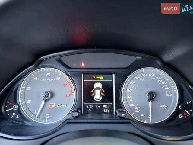 Чорний Ауді SQ5, об'ємом двигуна 3 л та пробігом 127 тис. км за 19500 $, фото 56 на Automoto.ua
