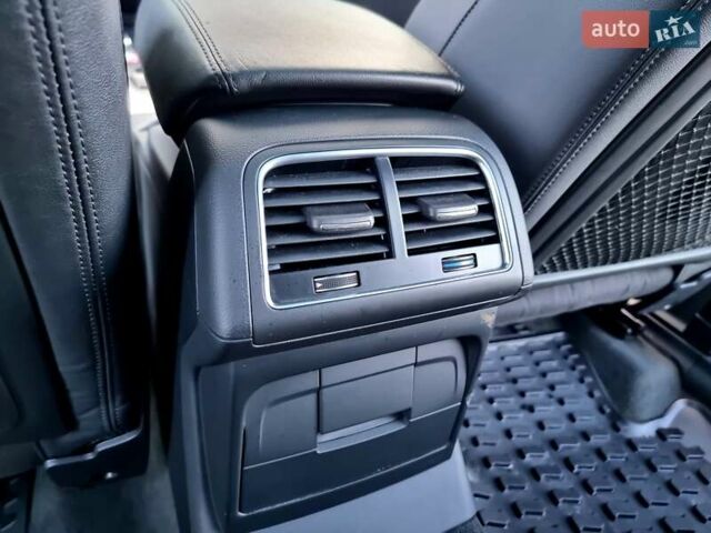 Чорний Ауді SQ5, об'ємом двигуна 3 л та пробігом 127 тис. км за 19500 $, фото 77 на Automoto.ua