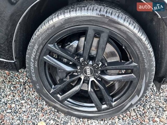 Чорний Ауді SQ5, об'ємом двигуна 3 л та пробігом 127 тис. км за 19500 $, фото 17 на Automoto.ua