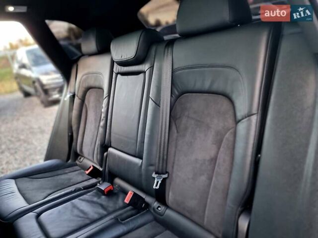 Чорний Ауді SQ5, об'ємом двигуна 3 л та пробігом 127 тис. км за 19500 $, фото 74 на Automoto.ua