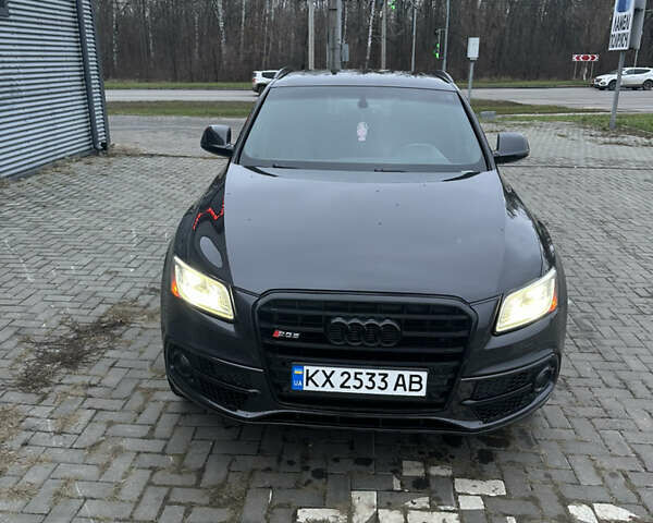 Чорний Ауді SQ5, об'ємом двигуна 3 л та пробігом 119 тис. км за 25000 $, фото 6 на Automoto.ua
