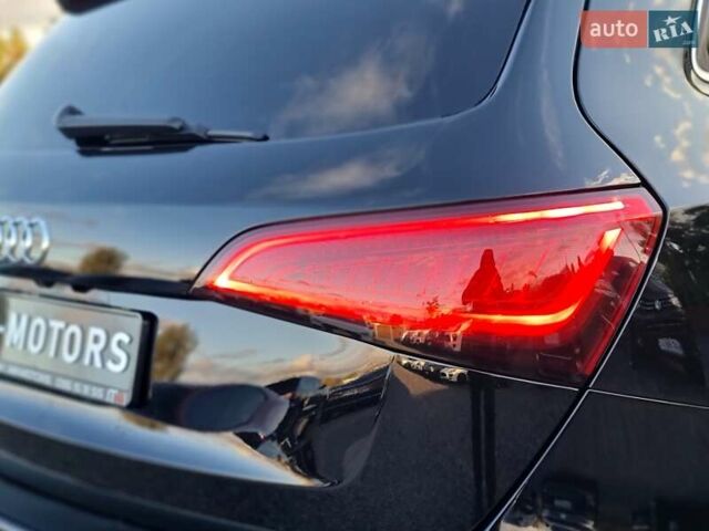 Чорний Ауді SQ5, об'ємом двигуна 3 л та пробігом 127 тис. км за 19500 $, фото 28 на Automoto.ua