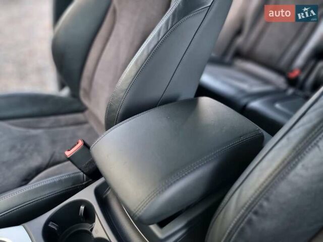 Чорний Ауді SQ5, об'ємом двигуна 3 л та пробігом 127 тис. км за 19500 $, фото 70 на Automoto.ua