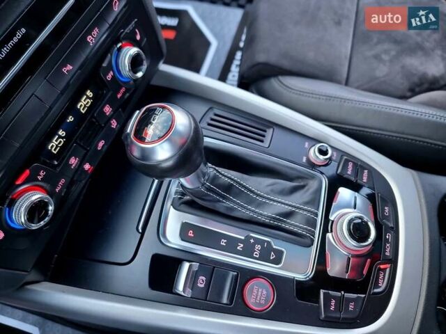 Чорний Ауді SQ5, об'ємом двигуна 3 л та пробігом 127 тис. км за 19500 $, фото 66 на Automoto.ua