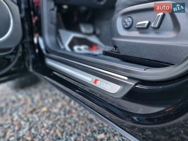 Чорний Ауді SQ5, об'ємом двигуна 3 л та пробігом 127 тис. км за 19500 $, фото 46 на Automoto.ua