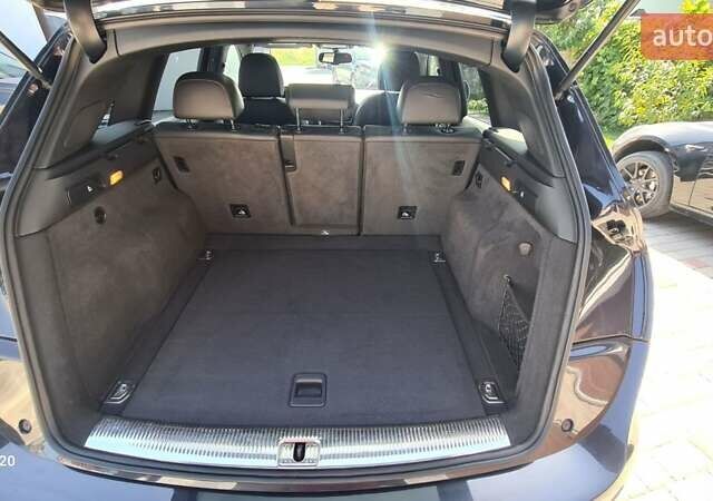 Черный Ауди SQ5, объемом двигателя 3 л и пробегом 263 тыс. км за 18778 $, фото 29 на Automoto.ua