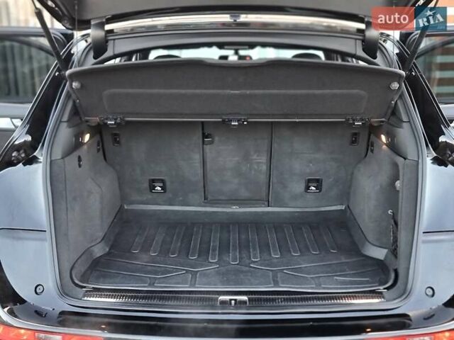 Чорний Ауді SQ5, об'ємом двигуна 3 л та пробігом 127 тис. км за 19500 $, фото 78 на Automoto.ua