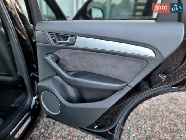 Чорний Ауді SQ5, об'ємом двигуна 3 л та пробігом 127 тис. км за 19500 $, фото 82 на Automoto.ua