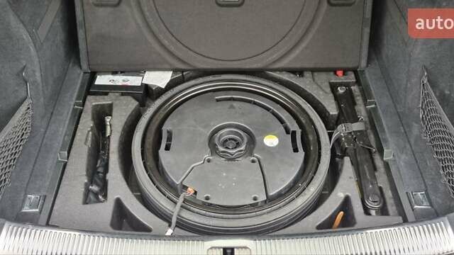 Чорний Ауді SQ5, об'ємом двигуна 3 л та пробігом 113 тис. км за 29600 $, фото 22 на Automoto.ua