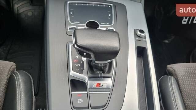 Чорний Ауді SQ5, об'ємом двигуна 3 л та пробігом 113 тис. км за 29600 $, фото 26 на Automoto.ua