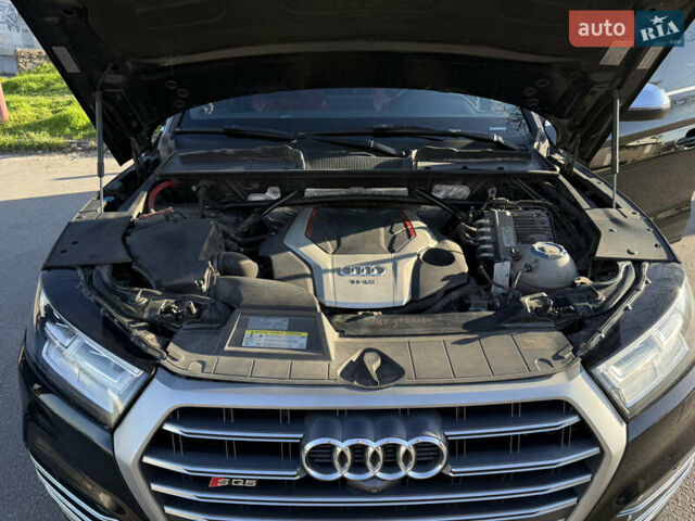 Черный Ауди SQ5, объемом двигателя 3 л и пробегом 149 тыс. км за 24000 $, фото 2 на Automoto.ua