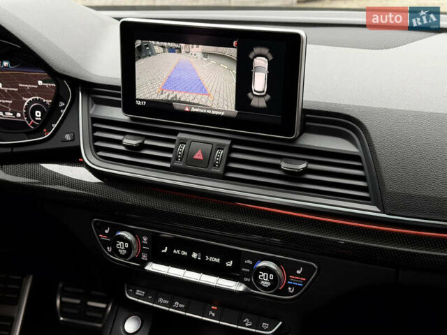 Черный Ауди SQ5, объемом двигателя 3 л и пробегом 155 тыс. км за 25900 $, фото 25 на Automoto.ua