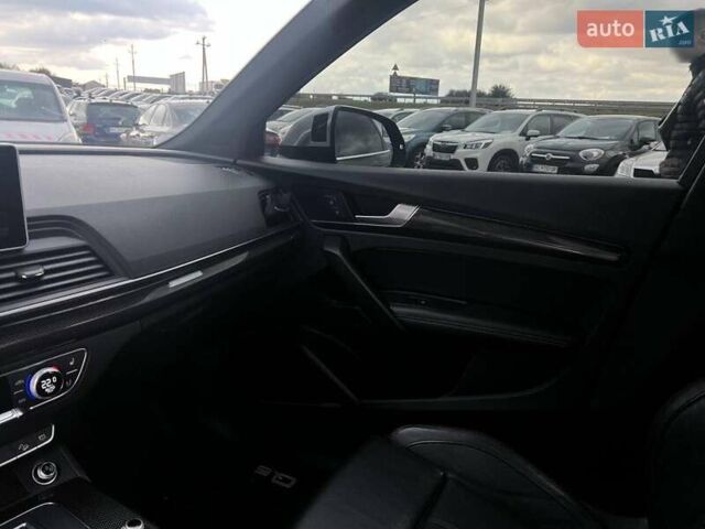 Чорний Ауді SQ5, об'ємом двигуна 3 л та пробігом 153 тис. км за 33990 $, фото 28 на Automoto.ua