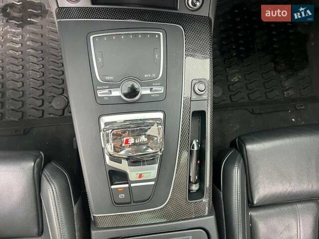 Чорний Ауді SQ5, об'ємом двигуна 3 л та пробігом 153 тис. км за 33990 $, фото 30 на Automoto.ua