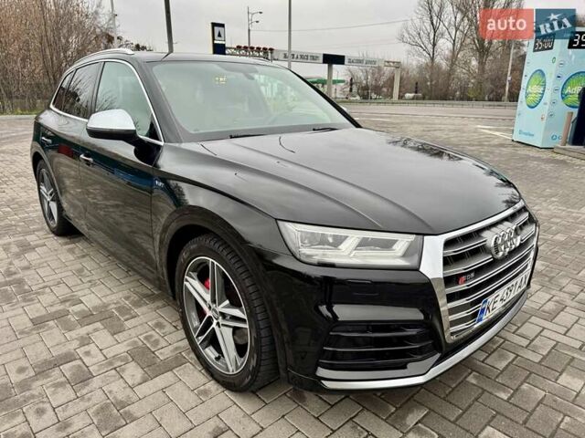 Черный Ауди SQ5, объемом двигателя 3 л и пробегом 127 тыс. км за 33300 $, фото 2 на Automoto.ua