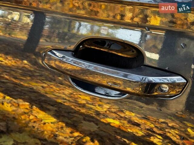 Чорний Ауді SQ5, об'ємом двигуна 3 л та пробігом 155 тис. км за 33690 $, фото 12 на Automoto.ua