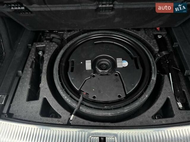 Черный Ауди SQ5, объемом двигателя 3 л и пробегом 127 тыс. км за 33300 $, фото 26 на Automoto.ua