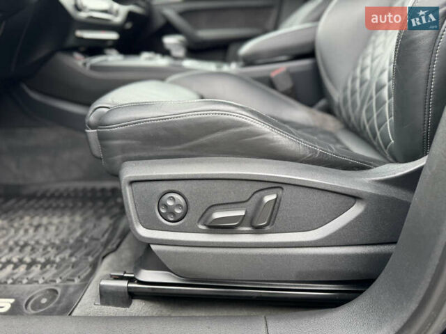 Черный Ауди SQ5, объемом двигателя 3 л и пробегом 177 тыс. км за 26490 $, фото 22 на Automoto.ua