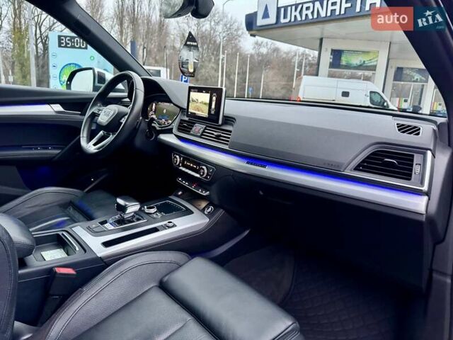 Черный Ауди SQ5, объемом двигателя 3 л и пробегом 127 тыс. км за 33300 $, фото 22 на Automoto.ua
