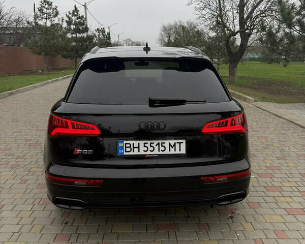 Чорний Ауді SQ5, об'ємом двигуна 3 л та пробігом 77 тис. км за 35000 $, фото 5 на Automoto.ua
