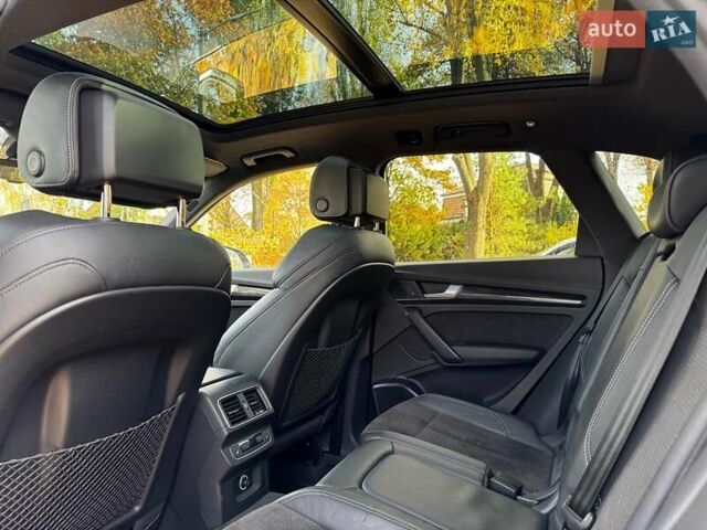 Чорний Ауді SQ5, об'ємом двигуна 3 л та пробігом 155 тис. км за 33690 $, фото 25 на Automoto.ua