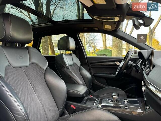 Чорний Ауді SQ5, об'ємом двигуна 3 л та пробігом 155 тис. км за 33690 $, фото 33 на Automoto.ua