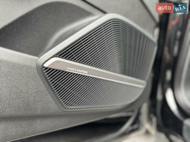 Черный Ауди SQ5, объемом двигателя 3 л и пробегом 177 тыс. км за 26490 $, фото 19 на Automoto.ua