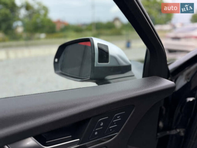 Черный Ауди SQ5, объемом двигателя 3 л и пробегом 177 тыс. км за 26490 $, фото 58 на Automoto.ua