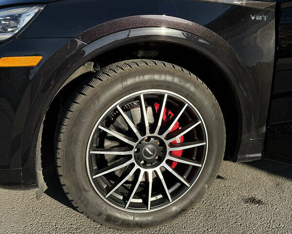 Черный Ауди SQ5, объемом двигателя 3 л и пробегом 149 тыс. км за 24000 $, фото 1 на Automoto.ua