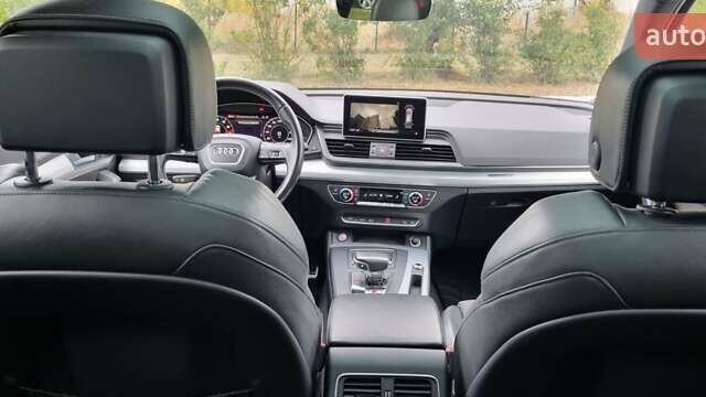 Чорний Ауді SQ5, об'ємом двигуна 3 л та пробігом 113 тис. км за 29600 $, фото 18 на Automoto.ua