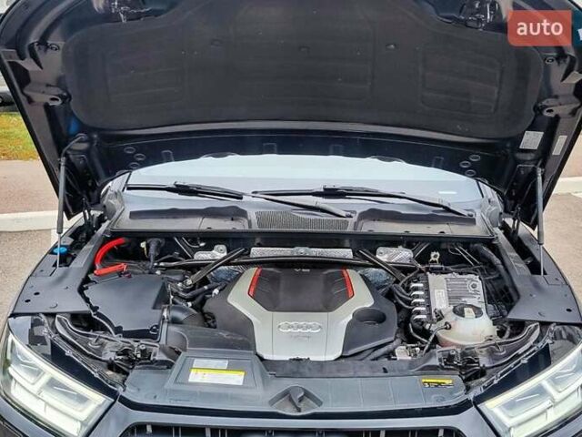 Чорний Ауді SQ5, об'ємом двигуна 3 л та пробігом 113 тис. км за 29600 $, фото 10 на Automoto.ua