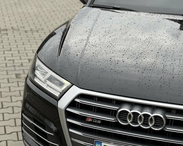 Черный Ауди SQ5, объемом двигателя 3 л и пробегом 155 тыс. км за 25900 $, фото 4 на Automoto.ua