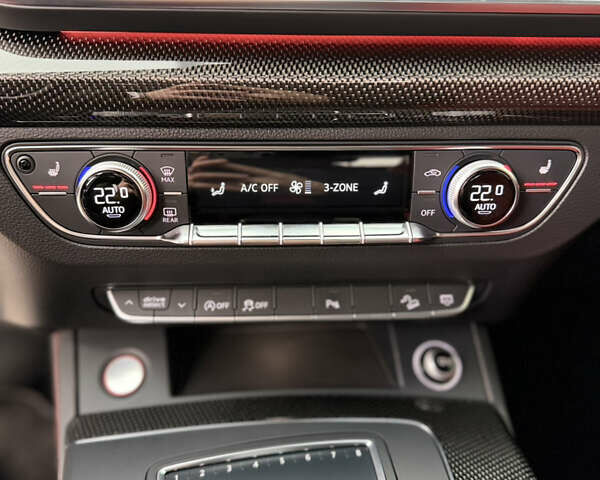 Черный Ауди SQ5, объемом двигателя 3 л и пробегом 98 тыс. км за 30999 $, фото 12 на Automoto.ua