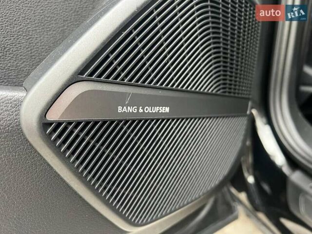 Чорний Ауді SQ5, об'ємом двигуна 3 л та пробігом 153 тис. км за 33990 $, фото 37 на Automoto.ua