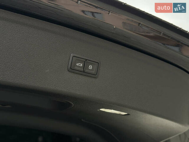 Черный Ауди SQ5, объемом двигателя 3 л и пробегом 155 тыс. км за 25900 $, фото 17 на Automoto.ua