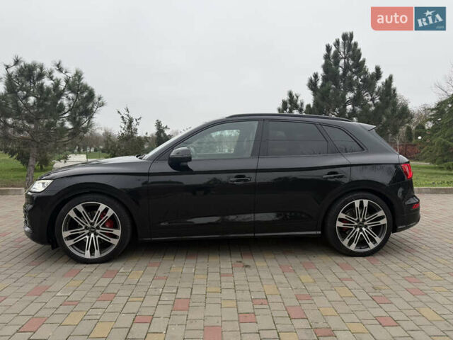 Чорний Ауді SQ5, об'ємом двигуна 3 л та пробігом 77 тис. км за 35000 $, фото 3 на Automoto.ua