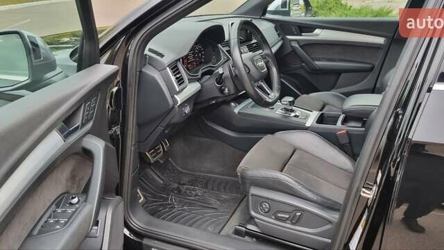 Чорний Ауді SQ5, об'ємом двигуна 3 л та пробігом 113 тис. км за 29600 $, фото 11 на Automoto.ua