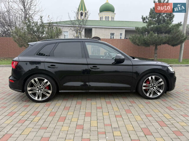 Чорний Ауді SQ5, об'ємом двигуна 3 л та пробігом 77 тис. км за 35000 $, фото 7 на Automoto.ua