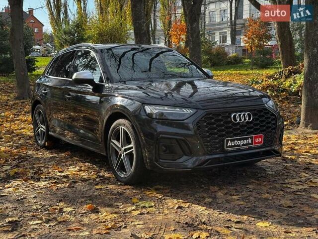 Чорний Ауді SQ5, об'ємом двигуна 3 л та пробігом 155 тис. км за 33690 $, фото 2 на Automoto.ua