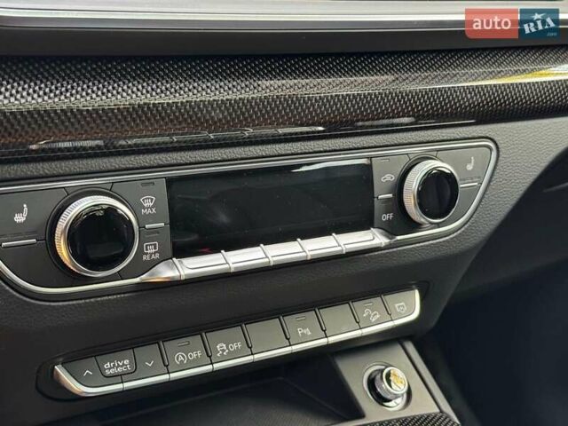Чорний Ауді SQ5, об'ємом двигуна 3 л та пробігом 155 тис. км за 33690 $, фото 21 на Automoto.ua