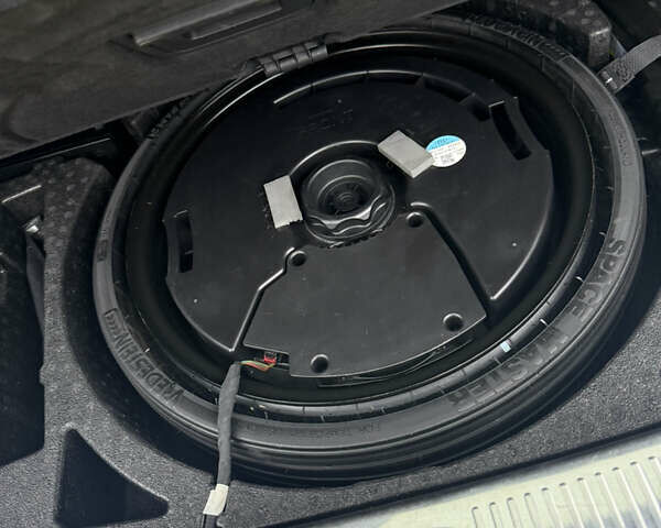 Чорний Ауді SQ5, об'ємом двигуна 3 л та пробігом 77 тис. км за 35000 $, фото 28 на Automoto.ua