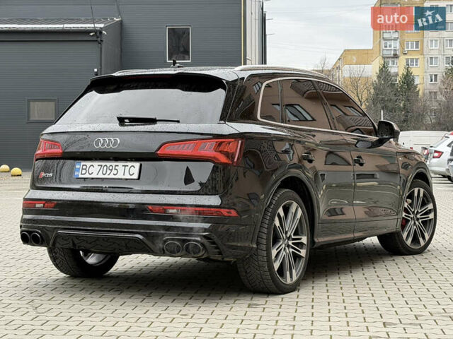 Черный Ауди SQ5, объемом двигателя 3 л и пробегом 155 тыс. км за 25900 $, фото 2 на Automoto.ua
