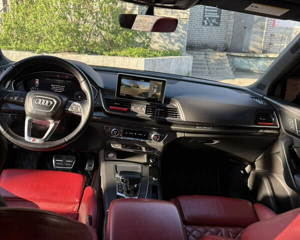Черный Ауди SQ5, объемом двигателя 3 л и пробегом 149 тыс. км за 24000 $, фото 18 на Automoto.ua