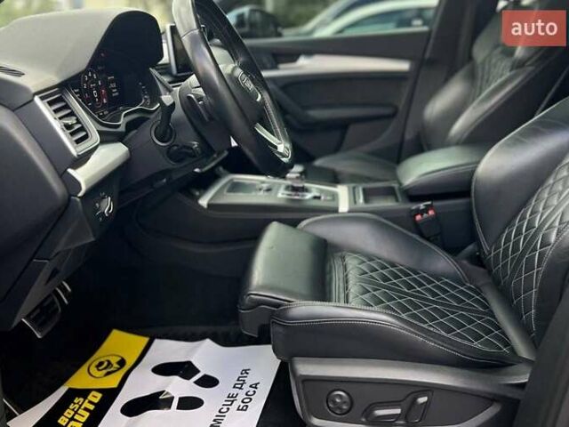 Чорний Ауді SQ5, об'ємом двигуна 3 л та пробігом 116 тис. км за 31500 $, фото 11 на Automoto.ua