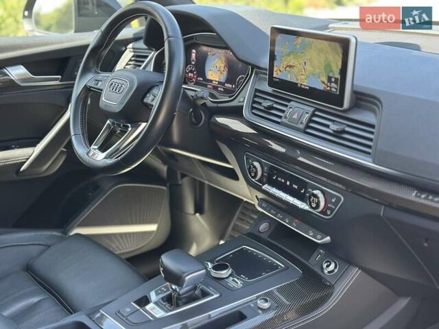 Черный Ауди SQ5, объемом двигателя 3 л и пробегом 256 тыс. км за 25999 $, фото 70 на Automoto.ua